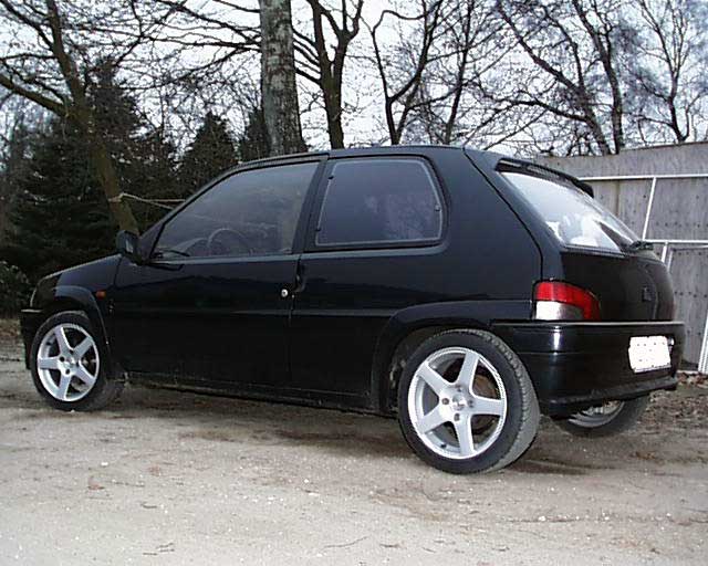 Gitte106R_1.jpg